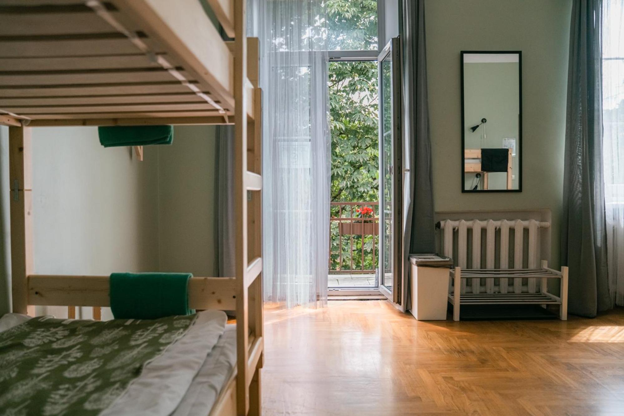 Downtown Forest Hostel & Camping VNO Dış mekan fotoğraf