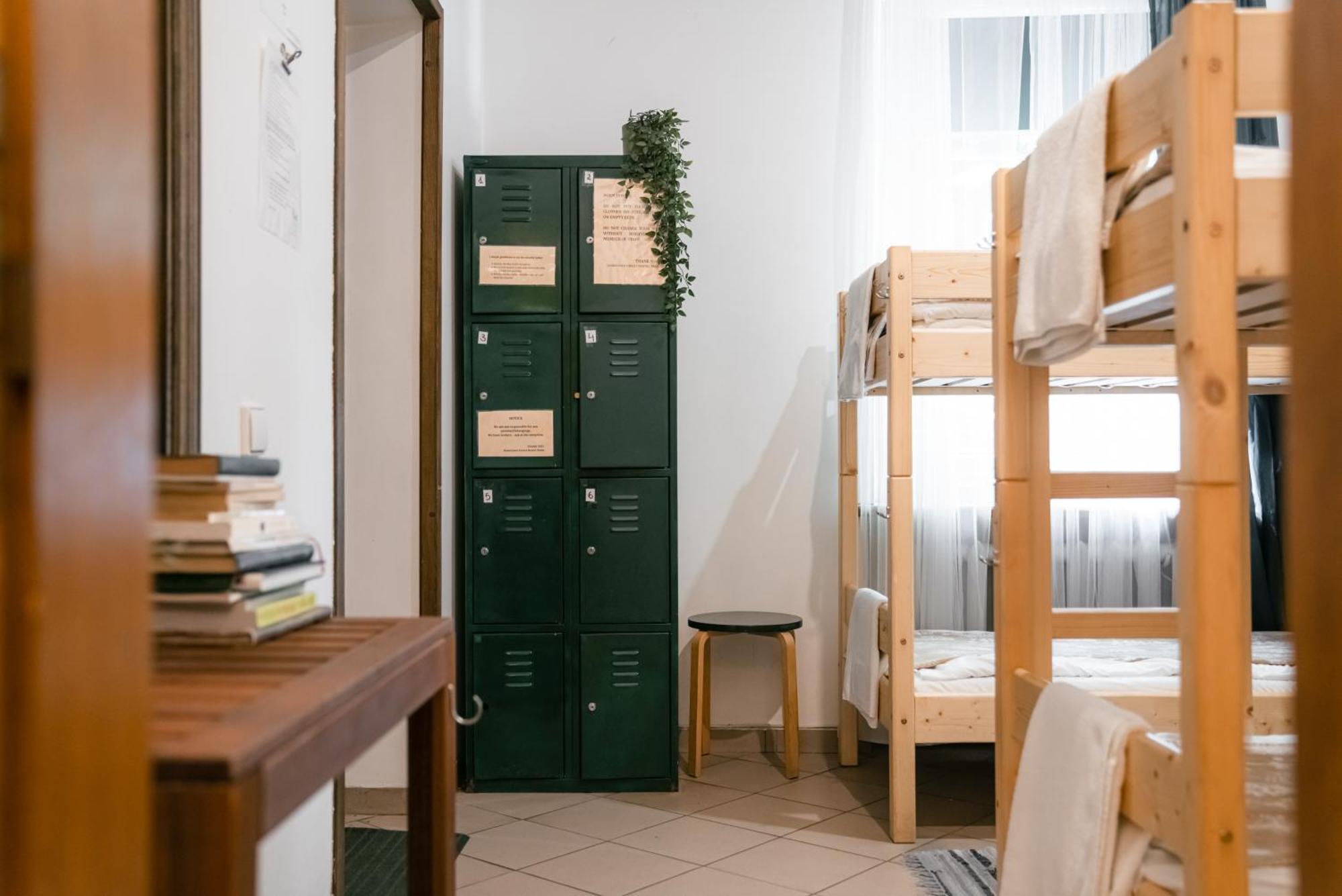 Downtown Forest Hostel & Camping VNO Dış mekan fotoğraf